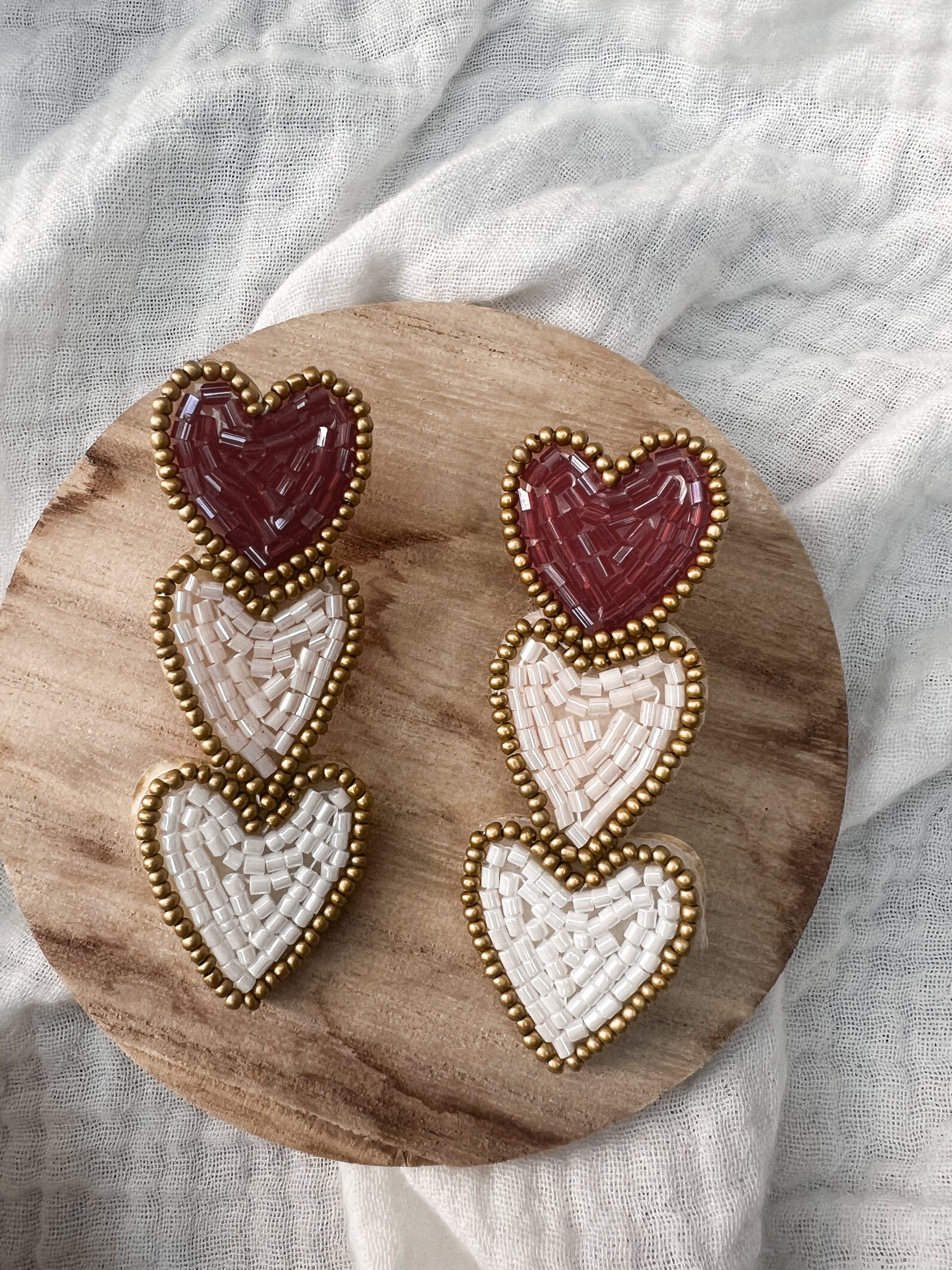 HEARTS ARE FULL EARRING